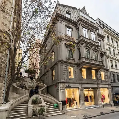 Luxury Flat In Appartement