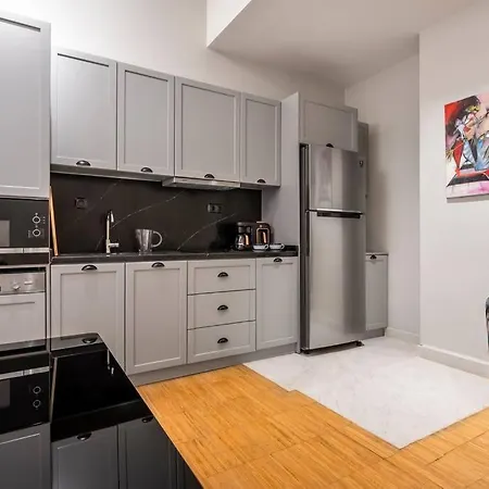 Luxury Flat In *