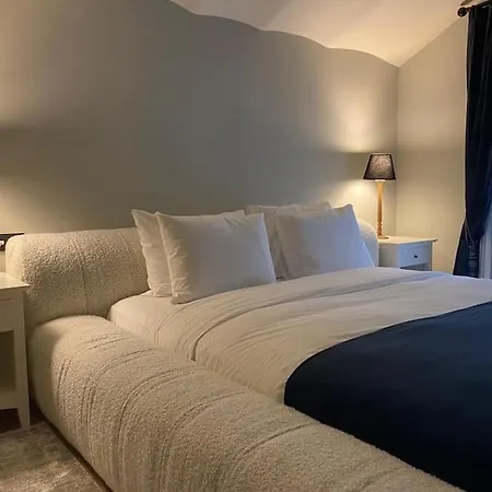 Appartement Luxury Flat In *